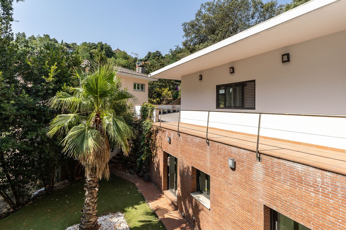 House in Sant Cugat del Valles, Catalonia, Spain 4 - 18563293