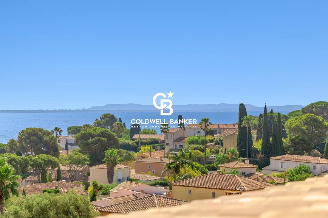 Haus in Carqueiranne, Provence-Alpes-Côte d'Azur, Frankreich 4 - 18560081