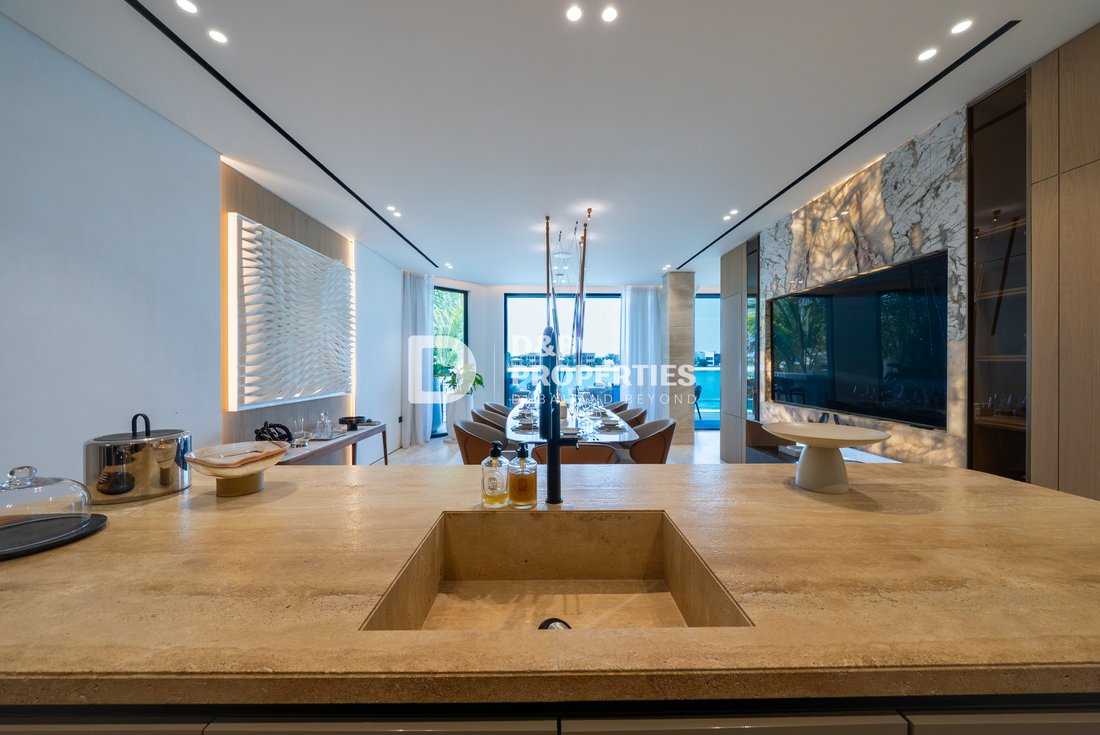 Villa in Palm Jumeirah, Dubai, United Arab Emirates 5 - 18558265