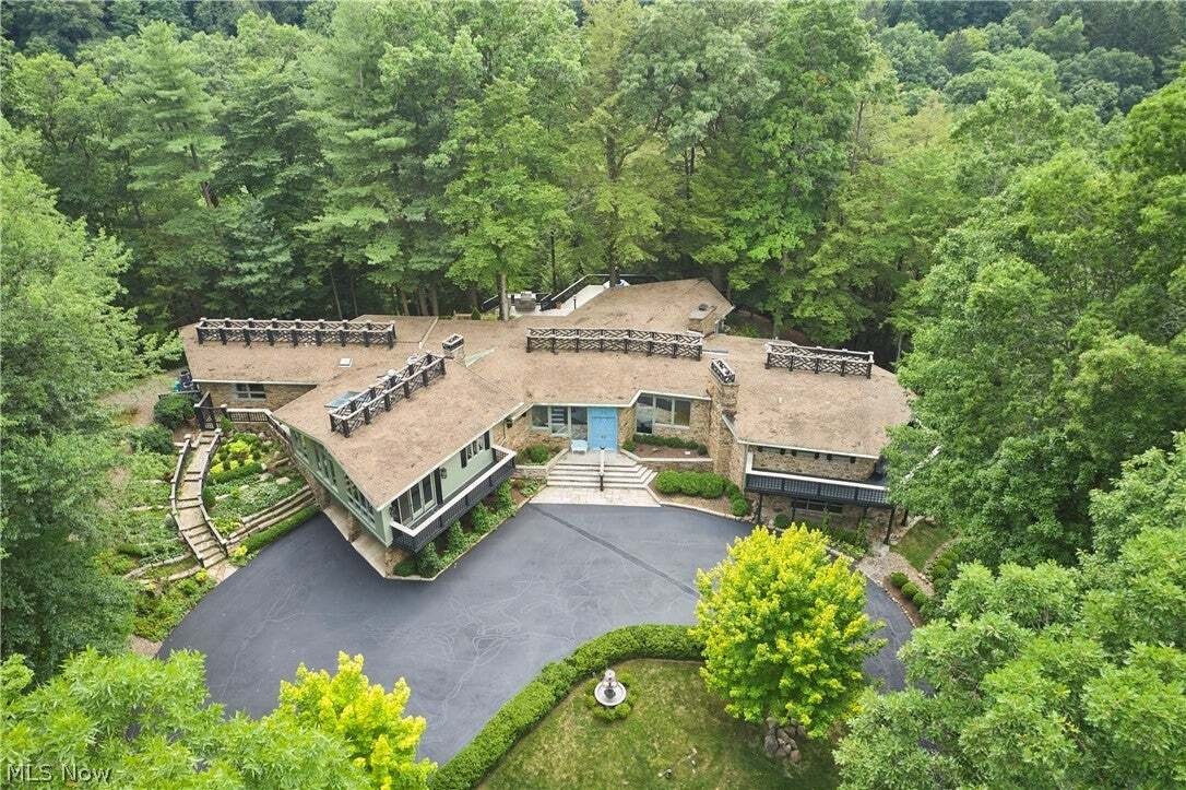 House in Akron, Ohio, United States 5 - 17510531
