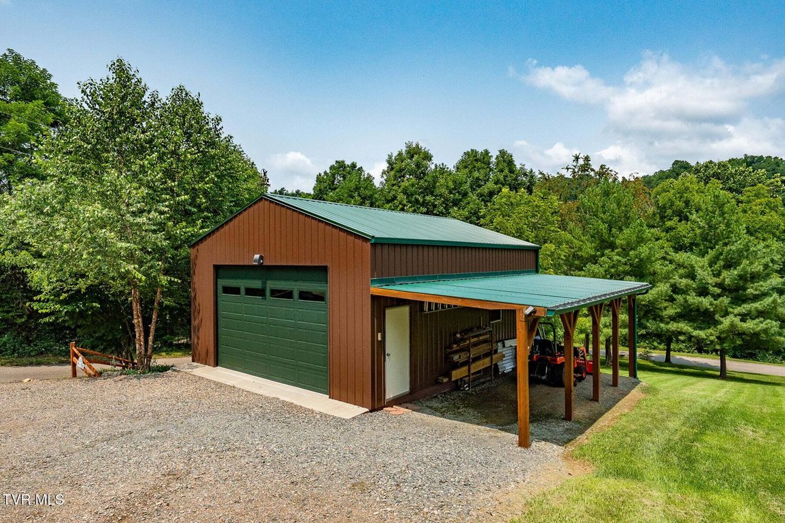 House in Mountain City, Tennessee, United States 4 - 18560947
