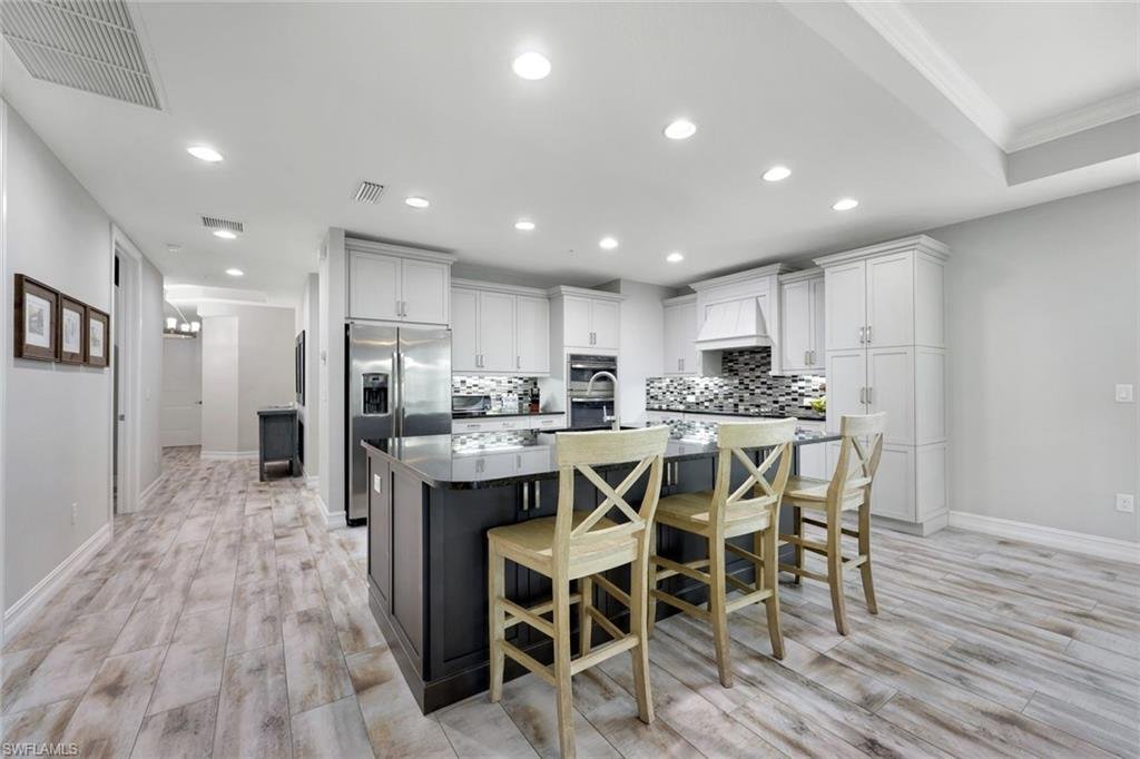 Condo in Naples, Florida, United States 4 - 18566344
