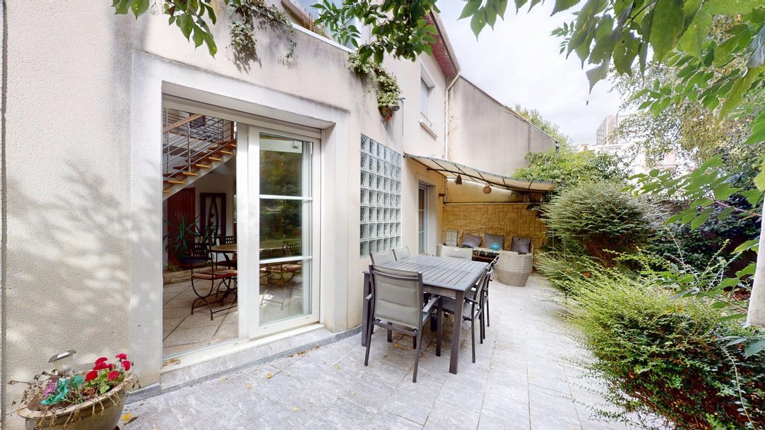 House in Les Lilas, Ile-de-France, France 5 - 18564361