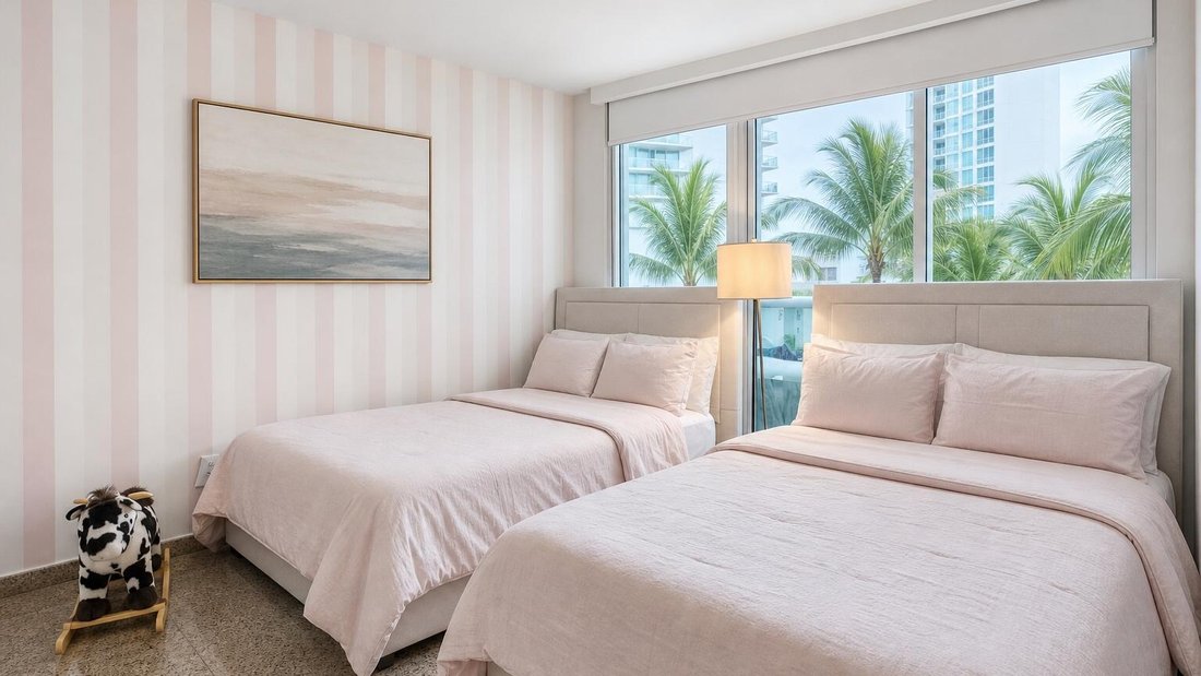 Condo in Sunny Isles Beach, Florida, United States 5 - 17351579
