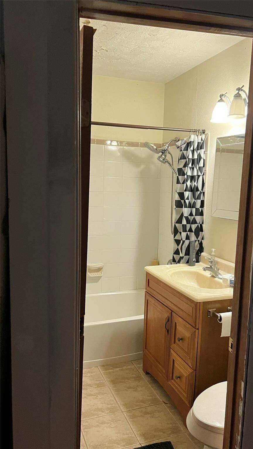 House in Houston, Texas, United States 4 - 18565685