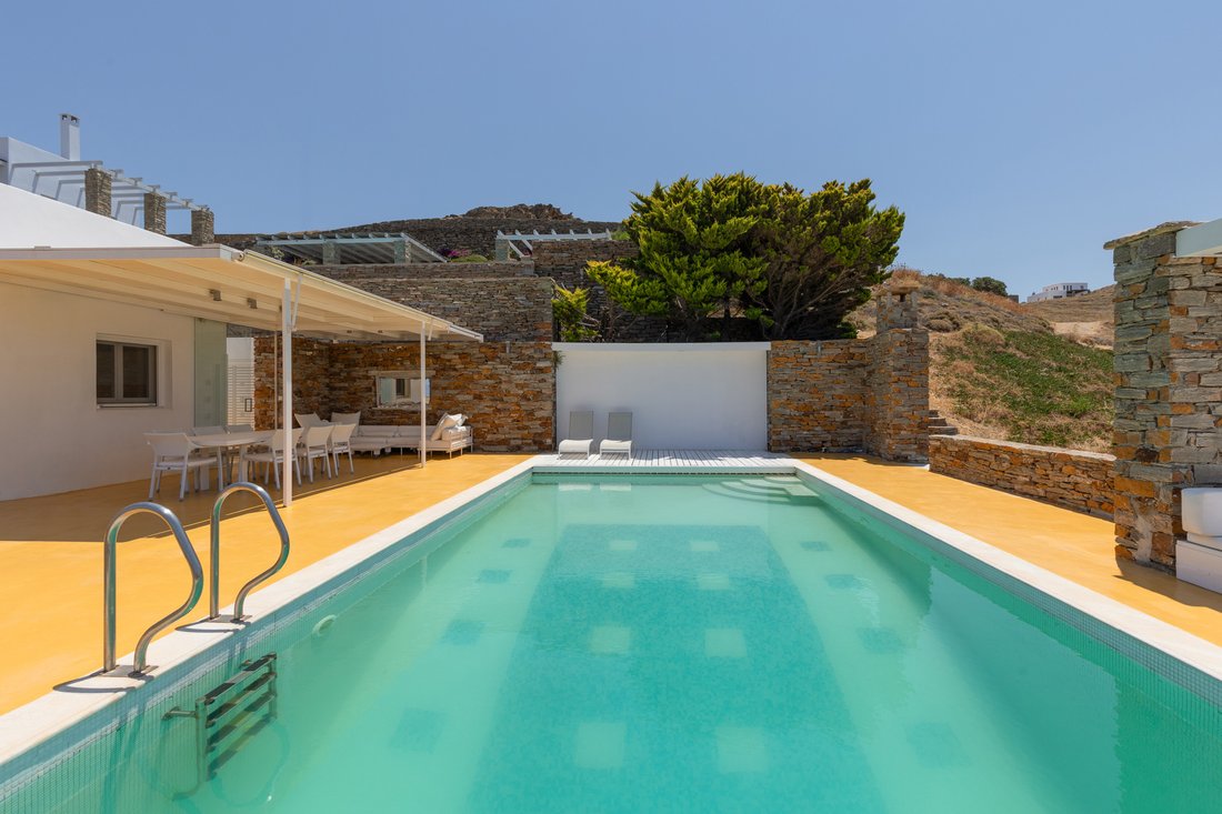 Villa in Kea, Aegean, Greece 2 - 18558952
