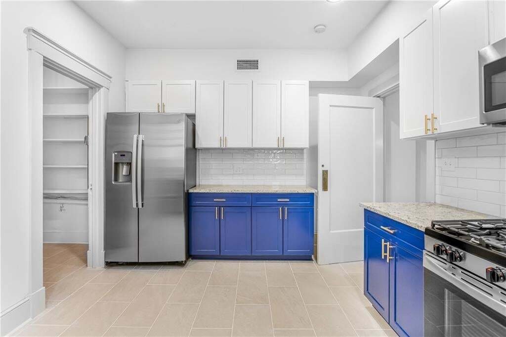 Condo in Atlanta, Georgia, United States 4 - 18558740