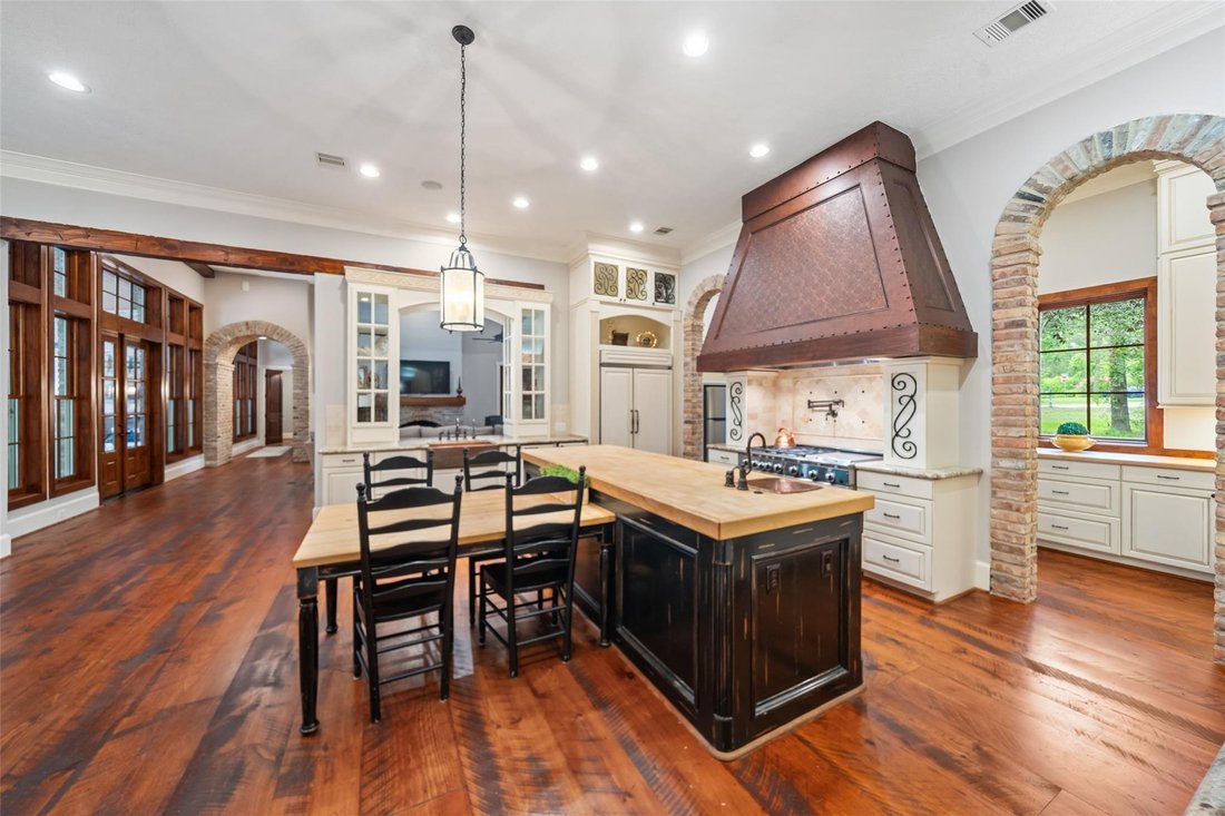 House in Spring, Texas, United States 4 - 18563019