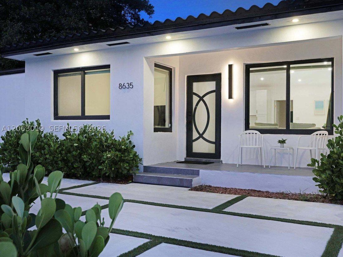 House in Miami, Florida, United States 1 - 18562015