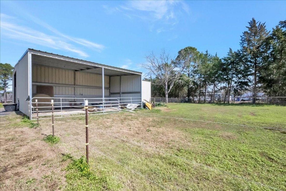 House in Santa Fe, Texas, United States 4 - 18559576