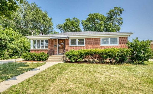 House in Morton Grove, Illinois, United States 1