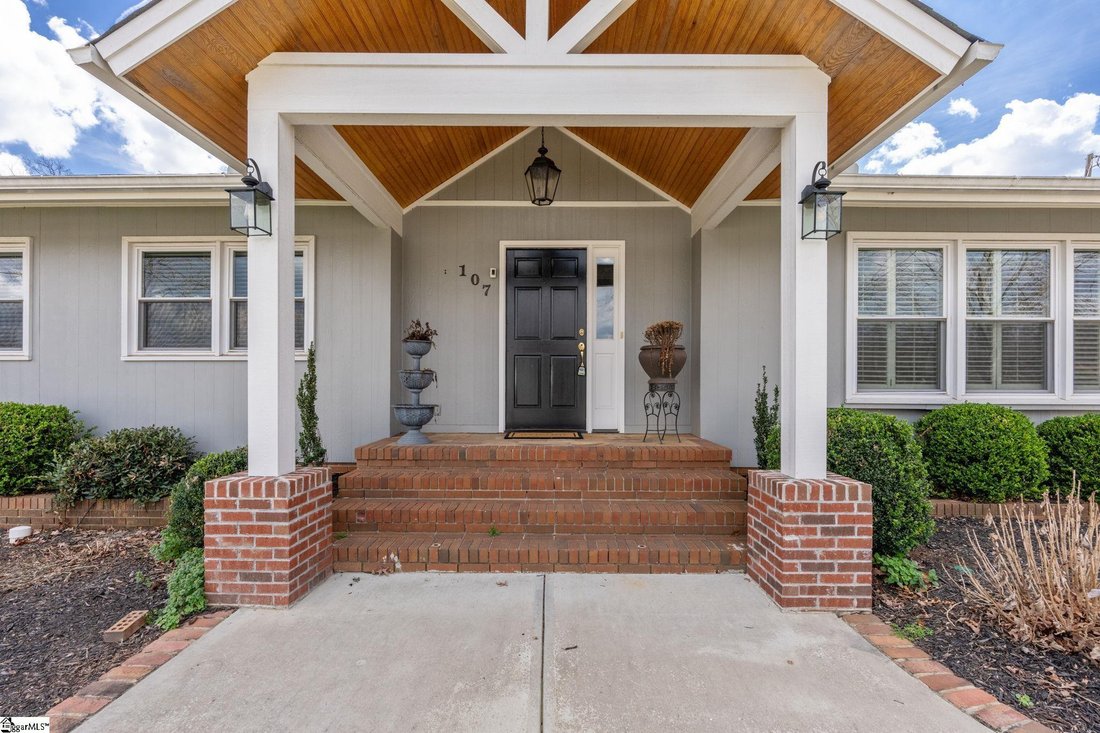 House in Greenville, South Carolina, United States 4 - 18558114