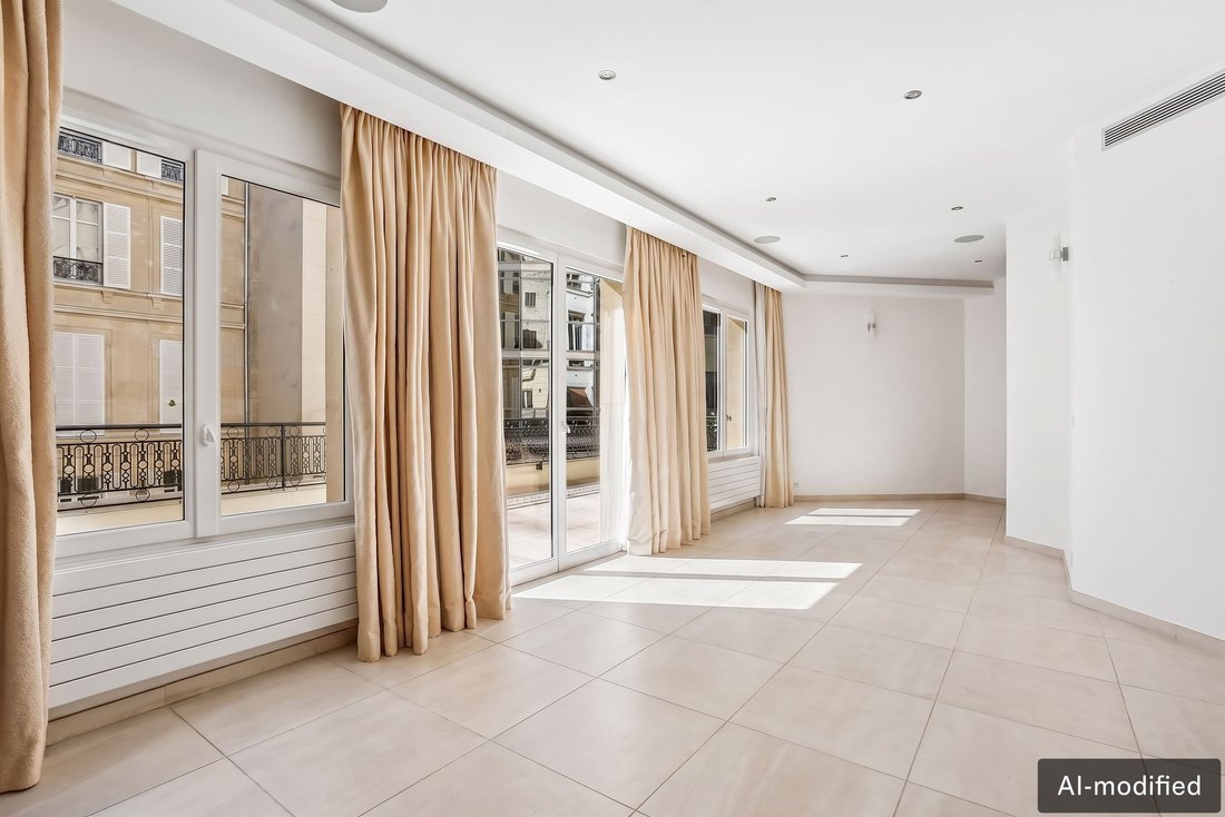Apartment in Hoche-Friedland, Paris 8e Arrondissement, Paris 3 - 17451809