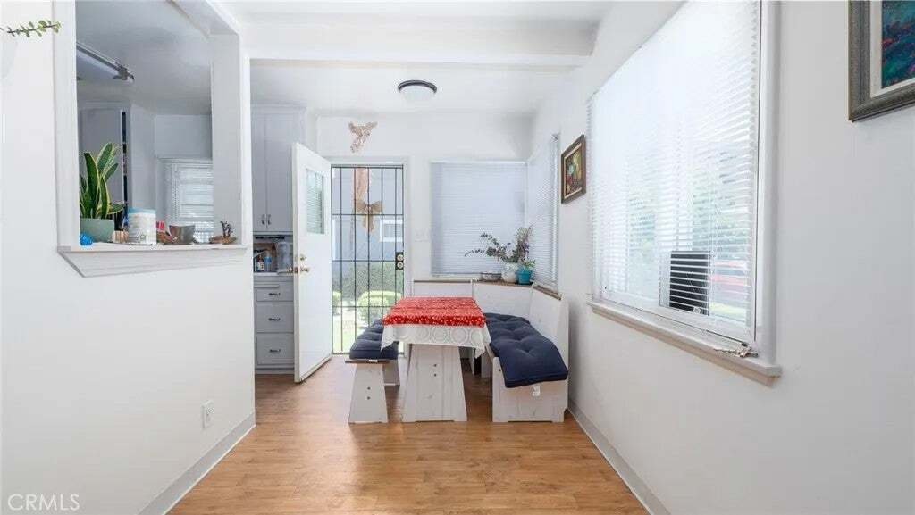 Condo in Los Angeles, California, United States 5 - 18562461