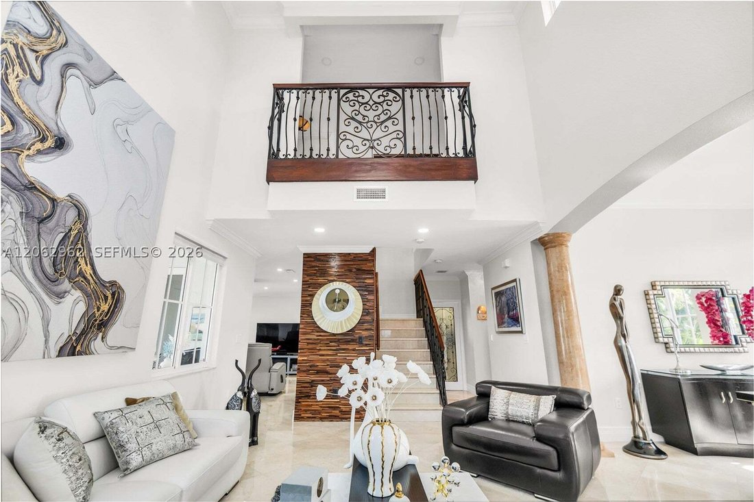 House in Miami, Florida, United States 5 - 18558238