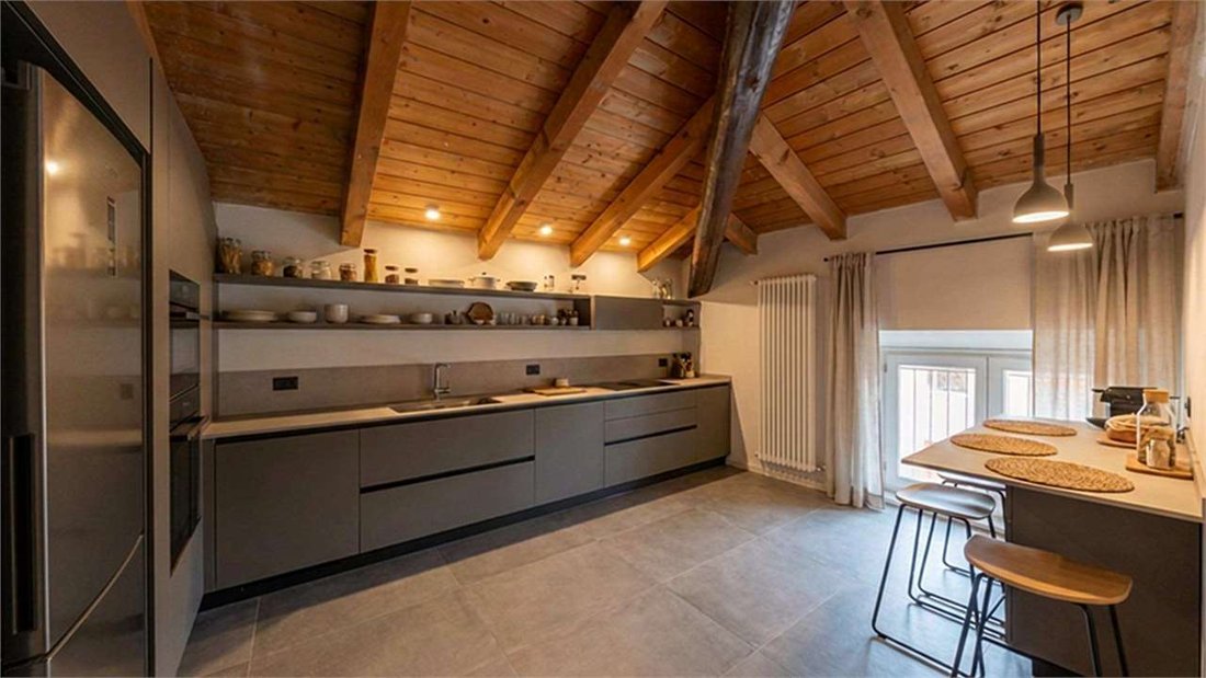 Apartment in Historic Center, Modena, Emilia-Romagna 4 - 18561147