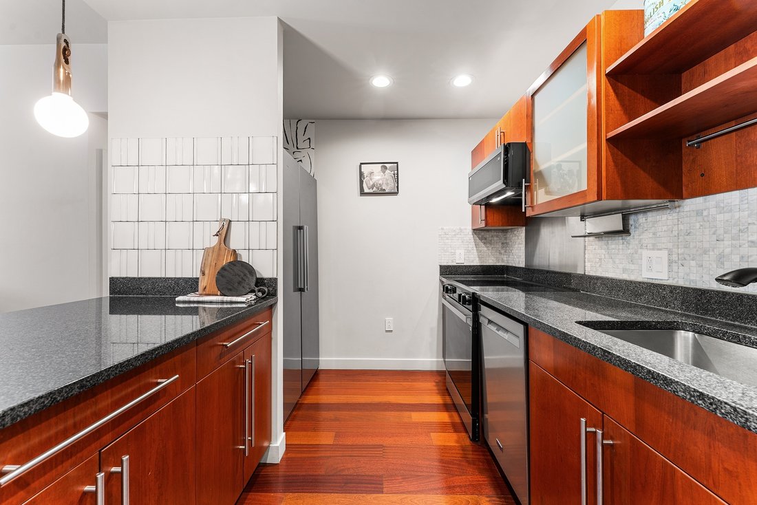 Apartment in Cambridge, Massachusetts, United States 3 - 18558777