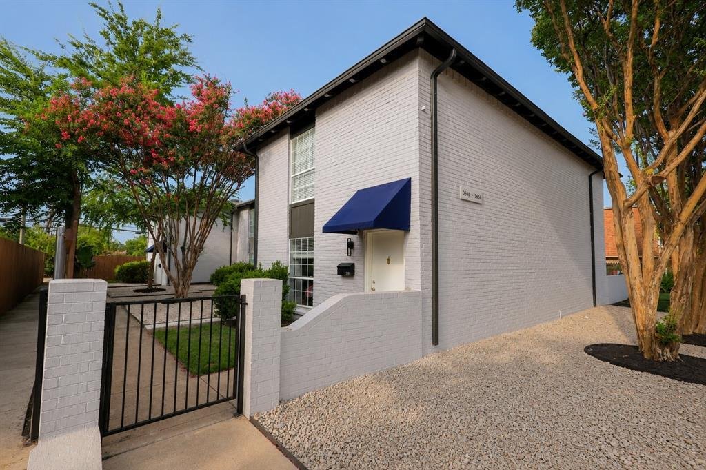 Dallas, Texas, United States 1 - 18559474