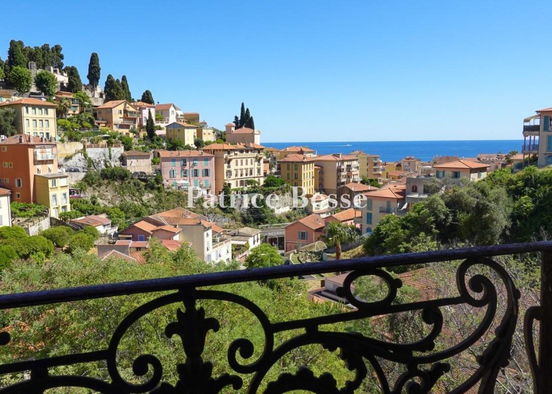 Villa in Menton, Provence-Alpes-Côte d'Azur, Frankreich 1 - 18563102