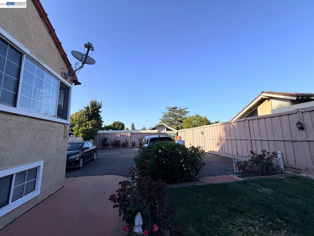 House in Newark, California, United States 4 - 18564821
