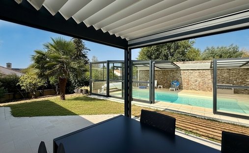 Villa a Le Cellier, Paesi della Loira, Francia 1