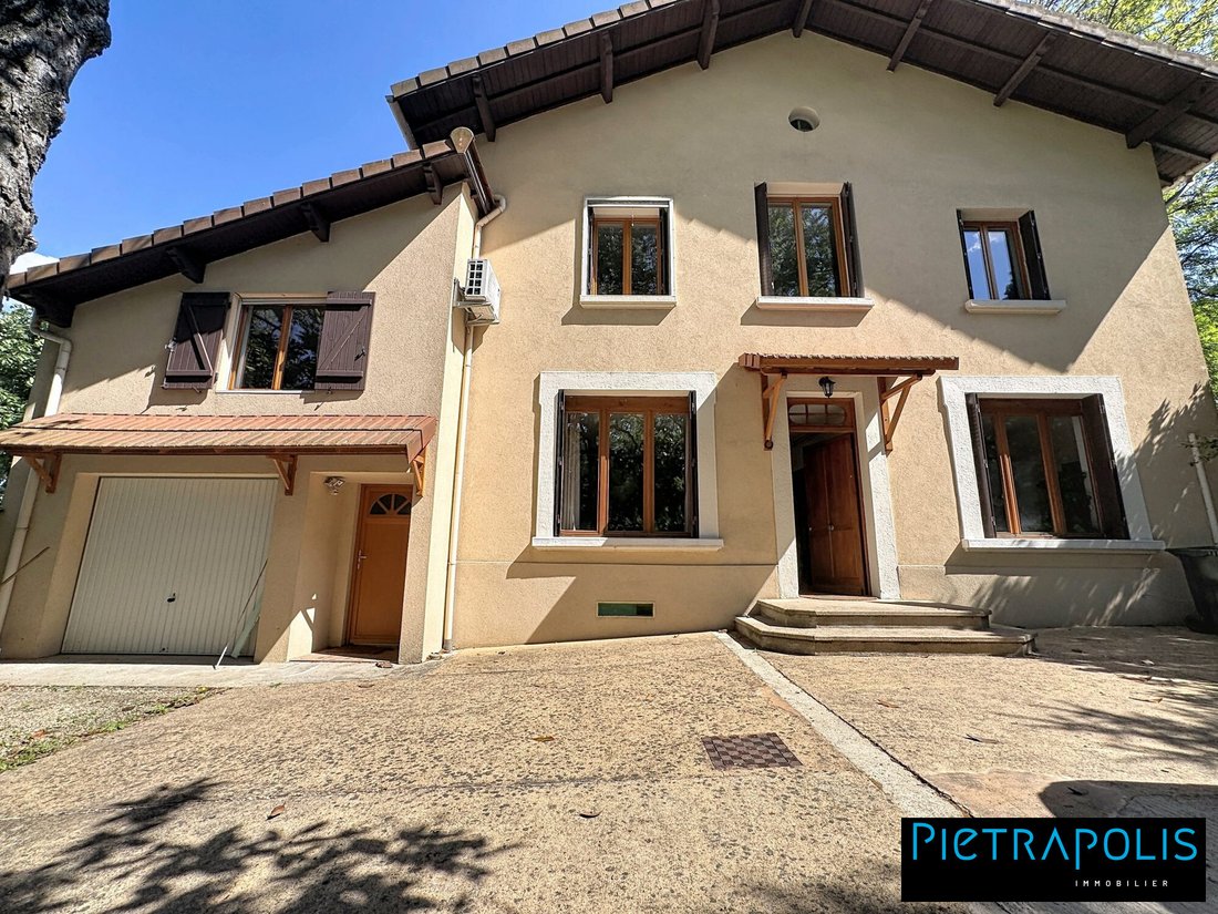 House in Oullins, Oullins-Pierre-Benite, France 2 - 17724433