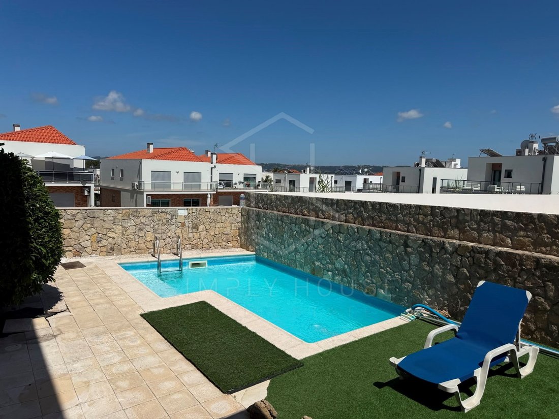 Villa in Tornada e Salir do Porto, Leiria District, Portugal 1 - 18563185
