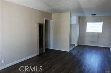 Los Angeles, California, United States 3 - 18559350