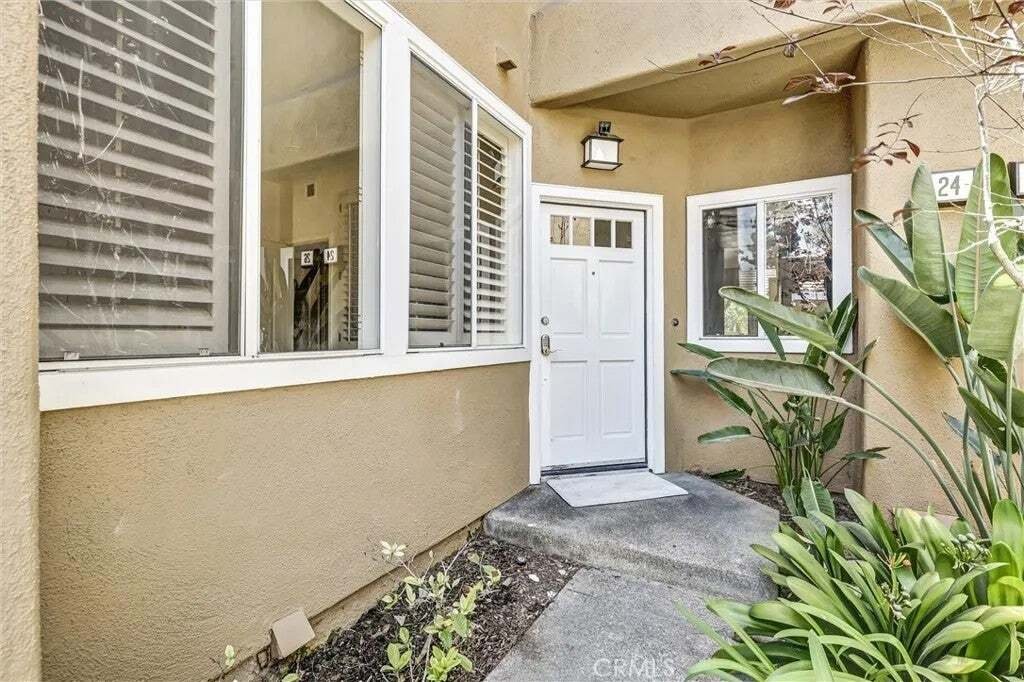 Condo in Irvine, California, United States 4 - 18559150