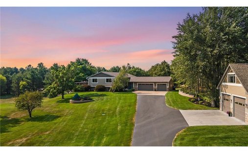 House in Hudson, Wisconsin, United States 1