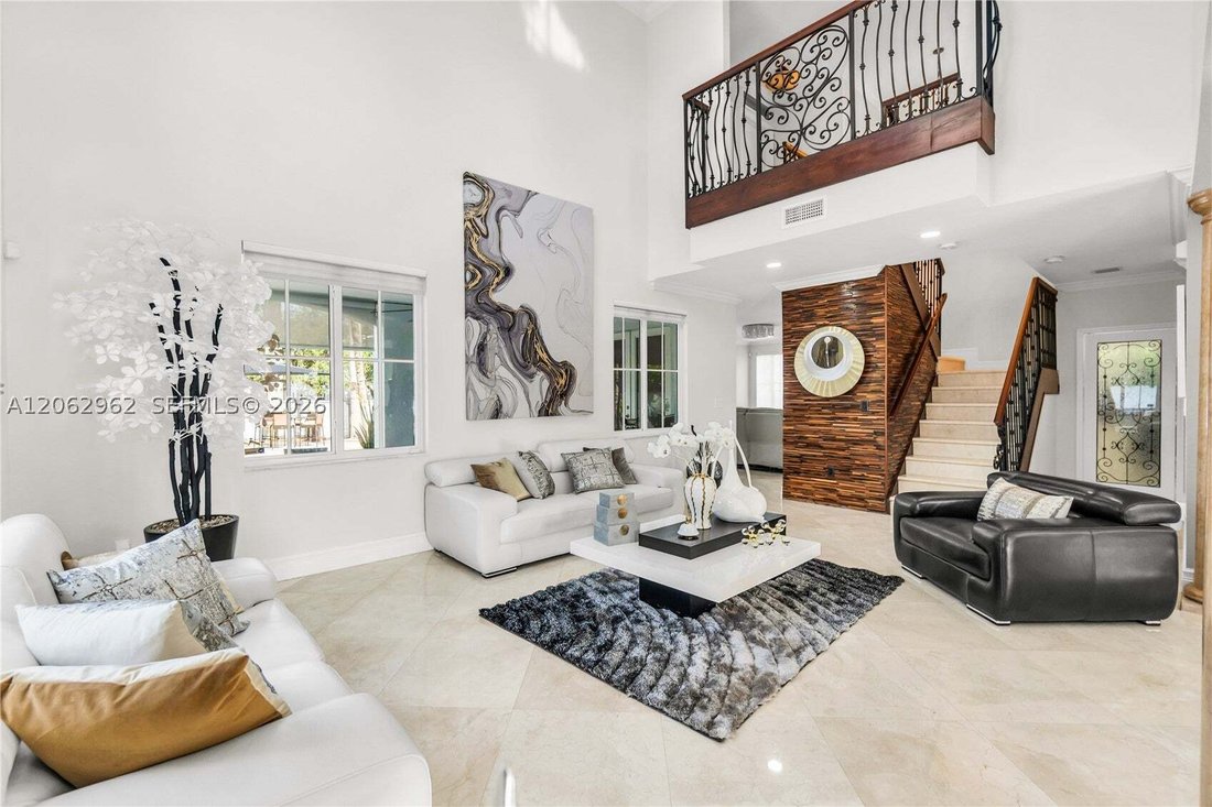 House in Miami, Florida, United States 3 - 18558238