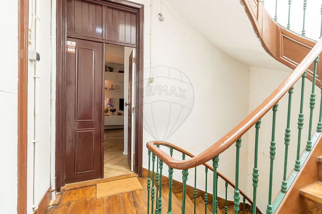 Apartment in Arroios, Lisbon, Portugal 3 - 18559601