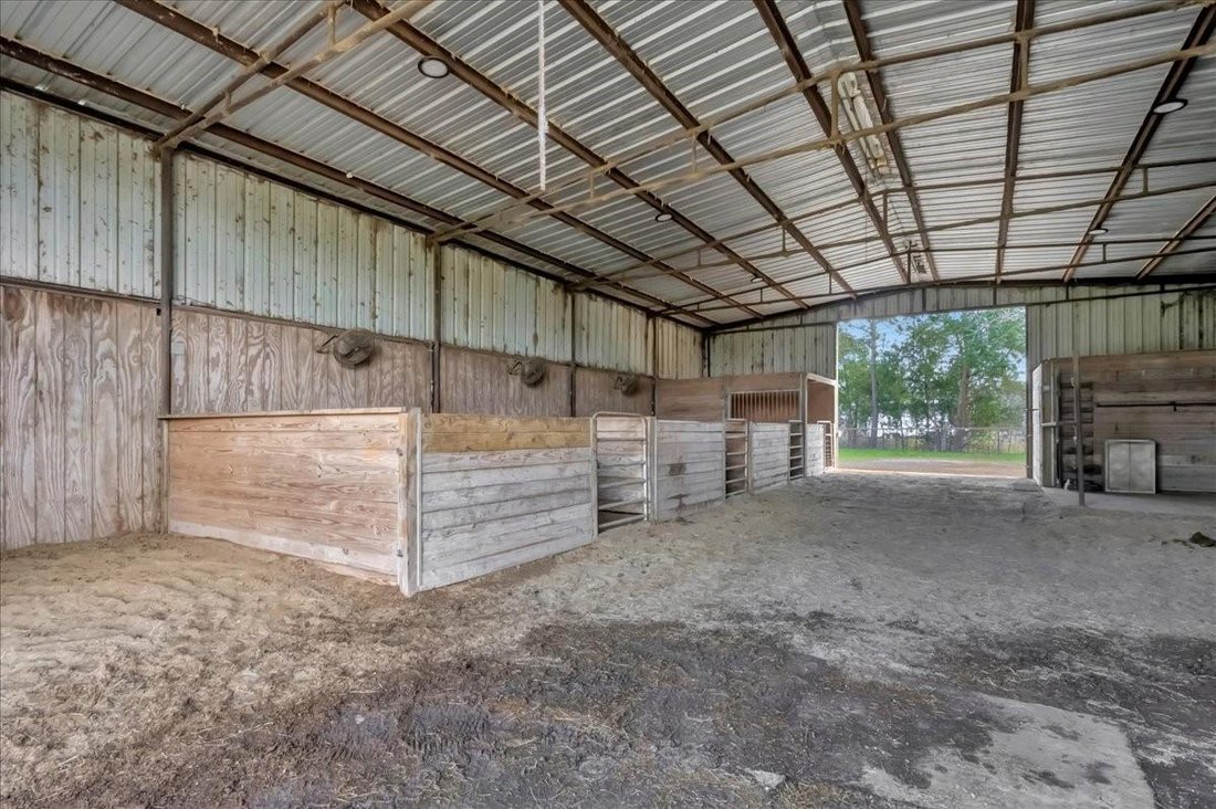 House in Santa Fe, Texas, United States 3 - 18559576