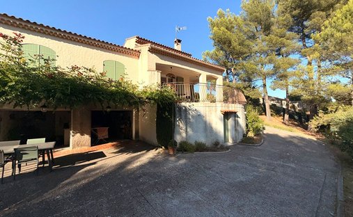 House in Cadolive, Provence-Alpes-Côte d'Azur, France 1