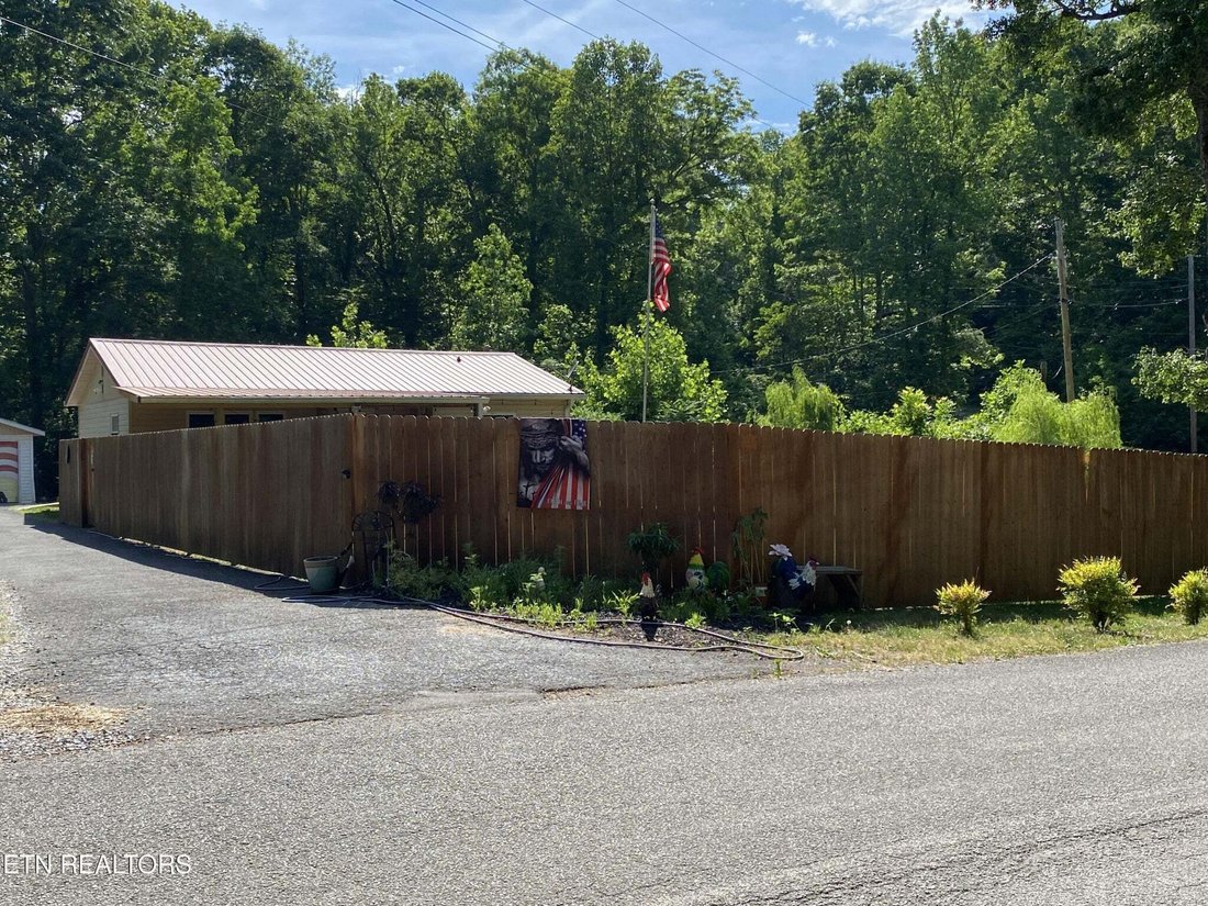 House in Lenoir City, Tennessee, United States 5 - 18562299