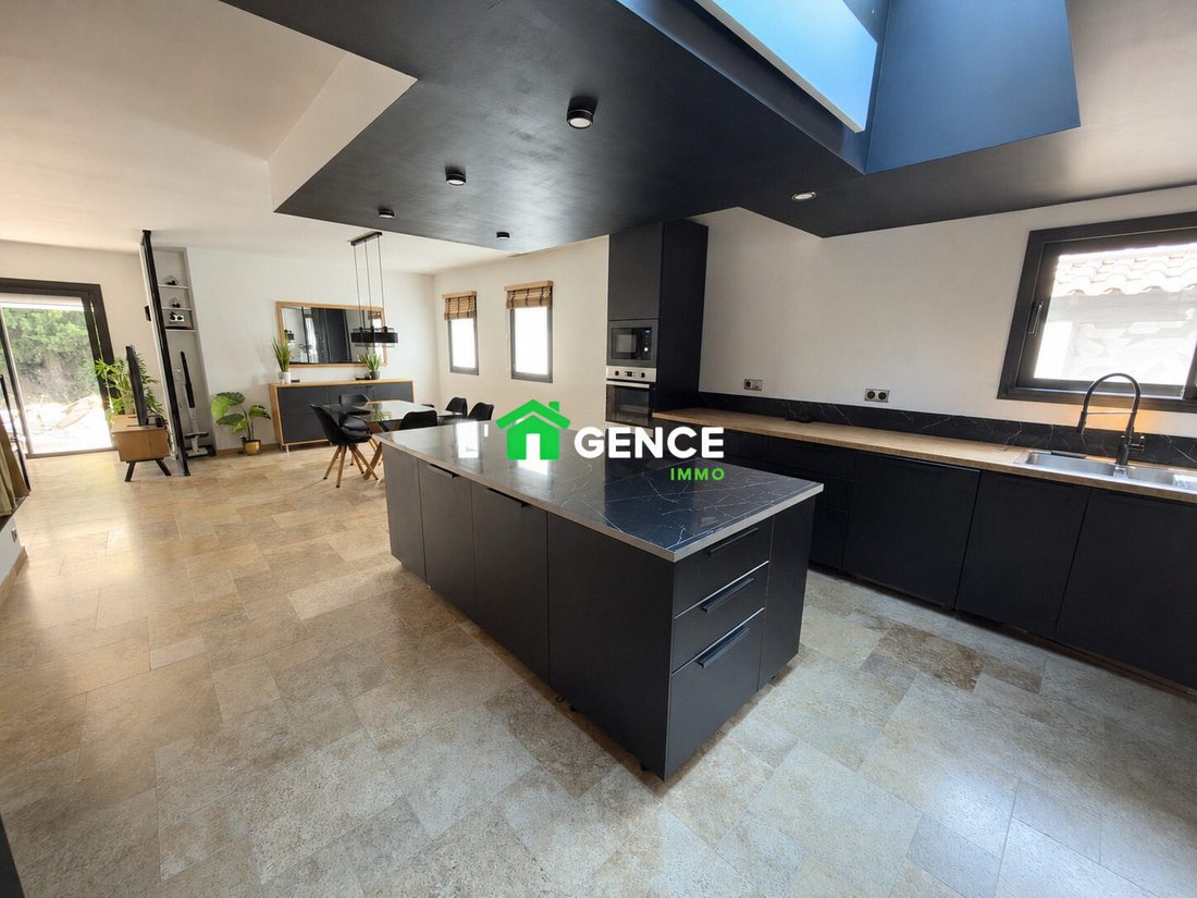 House in Plaines Saint Pierre-Saint Julien, Martigues, France 3 - 18564347