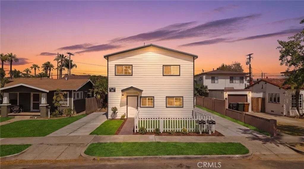 House in Fullerton, California, United States 1 - 18559070