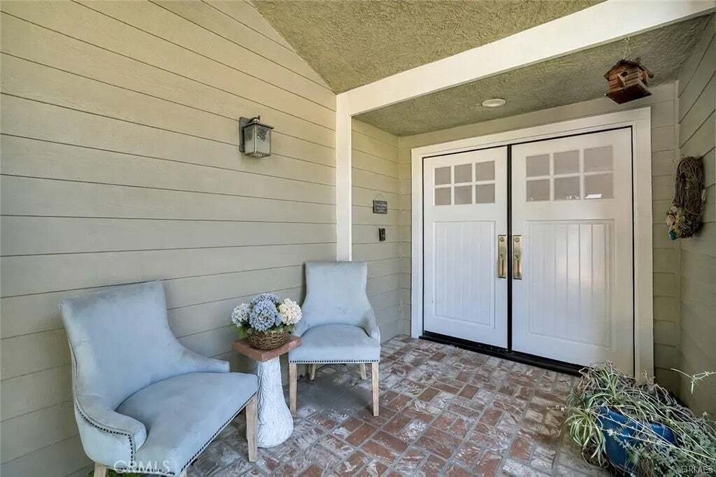 House in Oak Park, California, United States 3 - 18559224