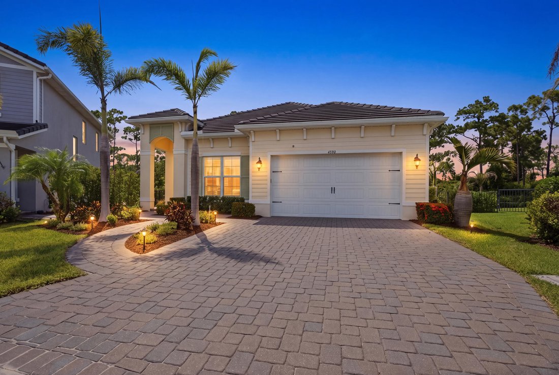 House in Stuart, Florida, United States 1 - 18561613