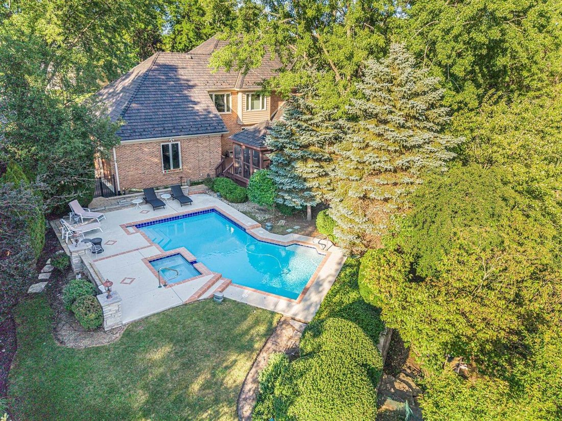 House in Long Grove, Illinois, United States 2 - 18535011