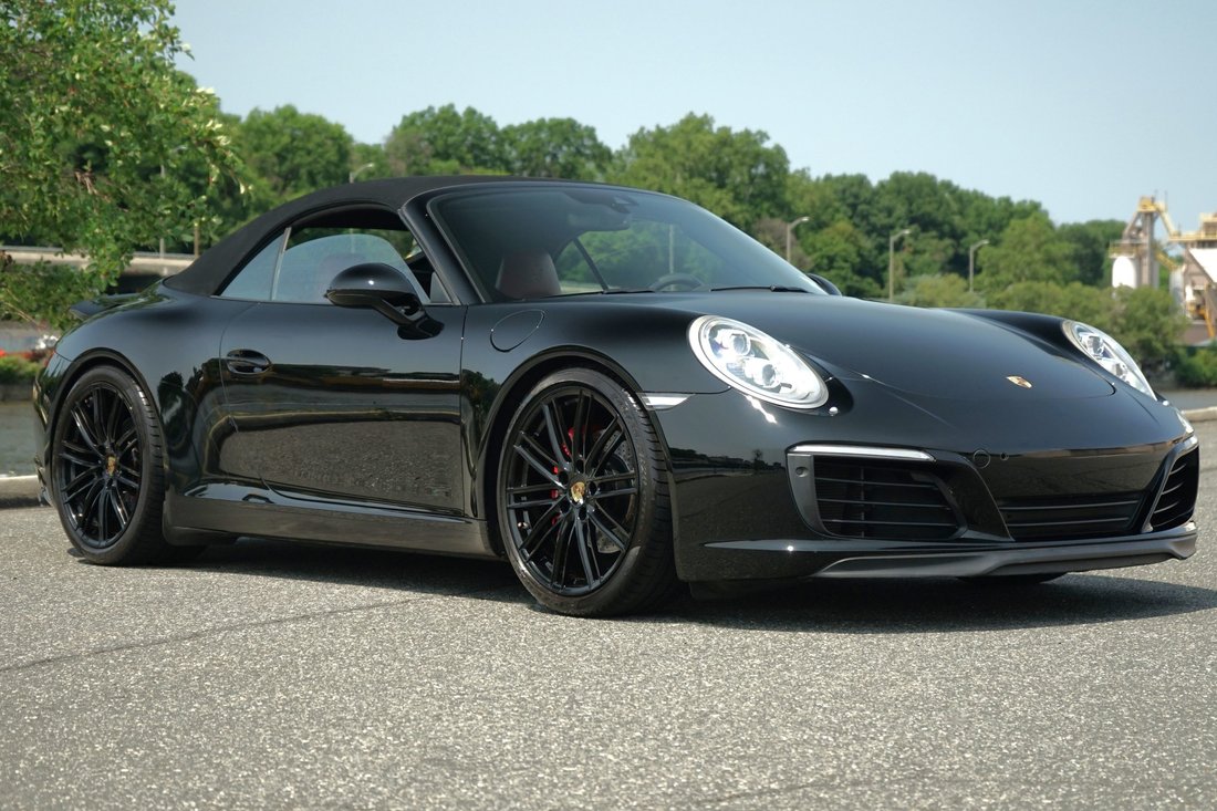 Cabriolet in Kearny, NJ, United States 2 - 18089432