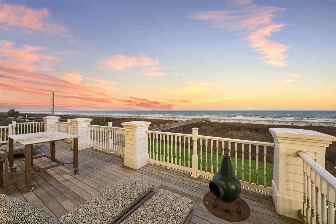 House in Galveston, Texas, United States 1 - 18565651