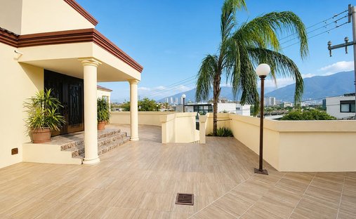 House in San Pedro Garza García, Nuevo Leon, Mexico 1