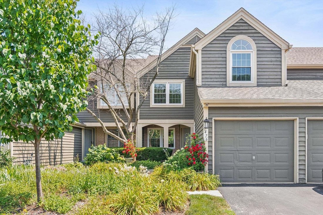 Condo in Naperville, Illinois, United States 1 - 18558991