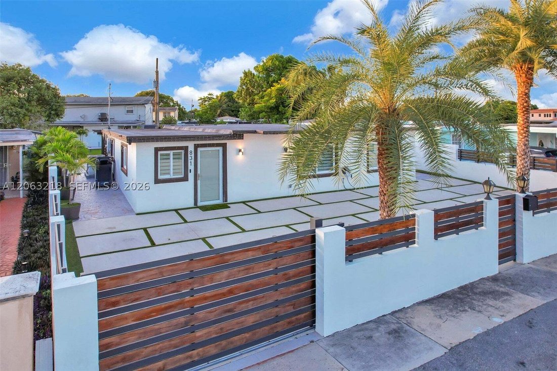 House in Hialeah, Florida, United States 3 - 18562019