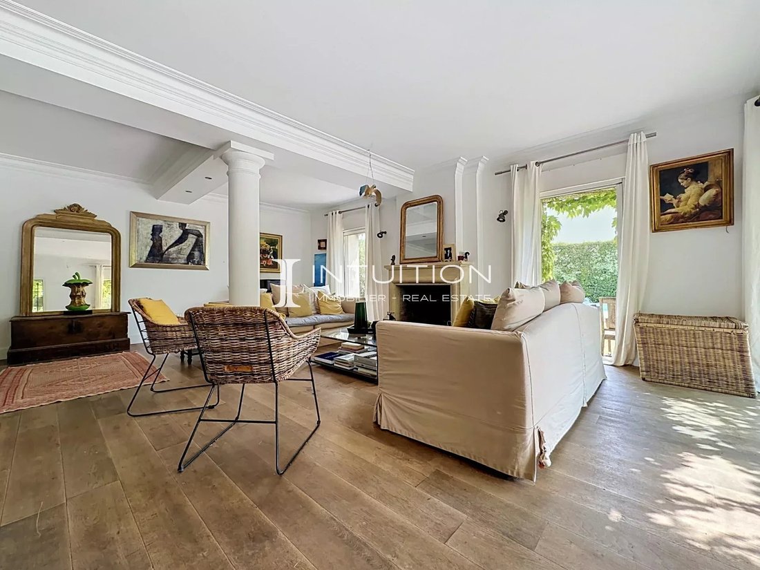 Villa in Mougins, Provence-Alpes-Côte d'Azur, France 5 - 18558092