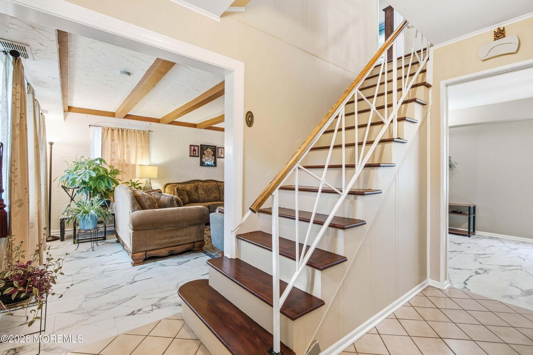 House in Freehold Township, New Jersey, United States 5 - 18564913