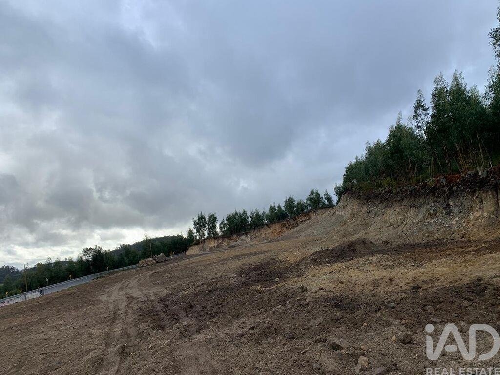 Land in Silvares, Pias, Nogueira e Alvarenga, Porto District, Portugal 5 - 18566369