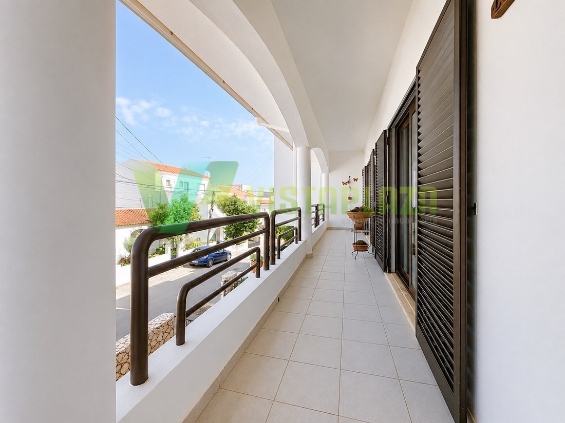 House in Portimao, Algarve, Portugal 5 - 18566179
