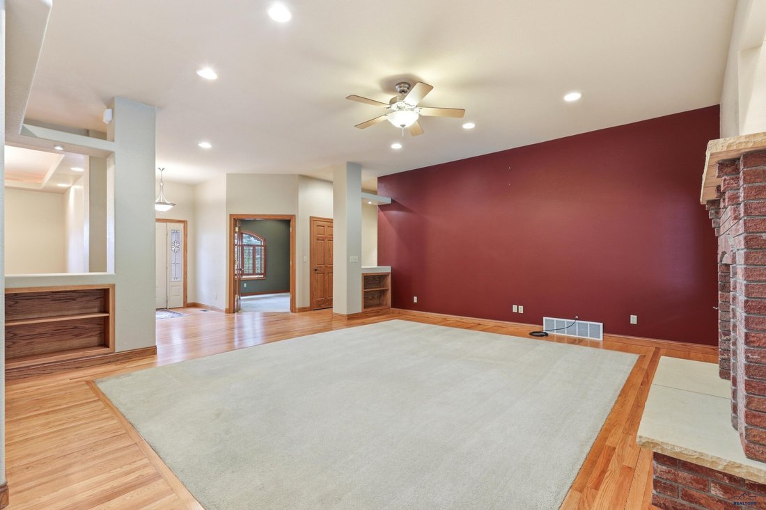 House in Rapid City, South Dakota, United States 5 - 18558873